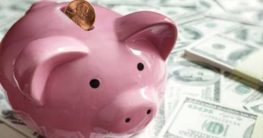 top penny stocks to trade today piggy bank money